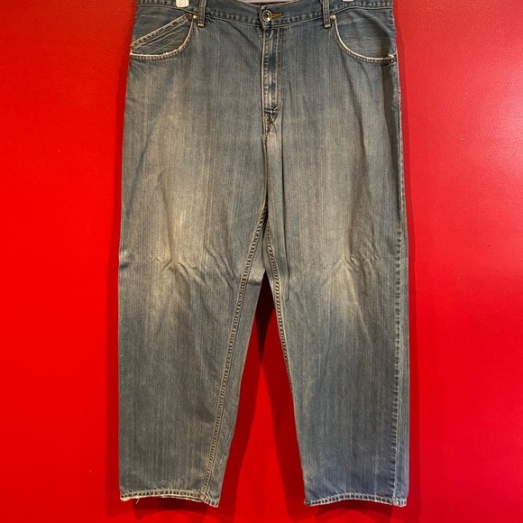 Men’s Silver Tab Jeans - Picture 3 of 11